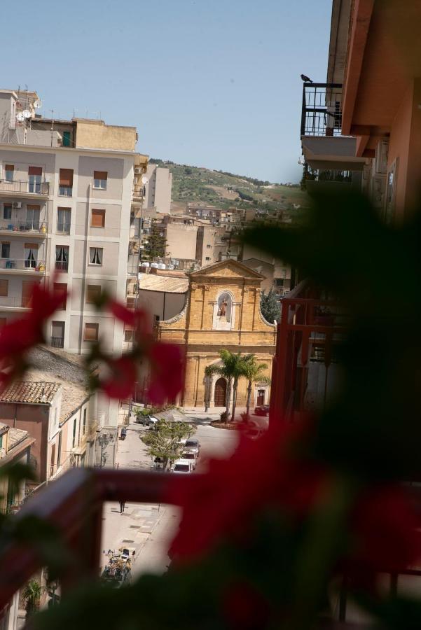 Apartmán Come A Casa Panoramico E Centralissimo Canicattì Exteriér fotografie